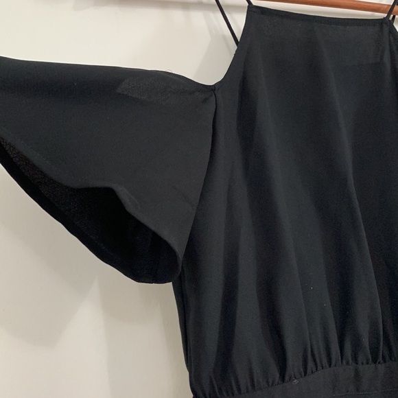 ARMANI EXCHANGE off shoulder Sleeve Dress size 6 Black color with lace - Picture 2 of 13